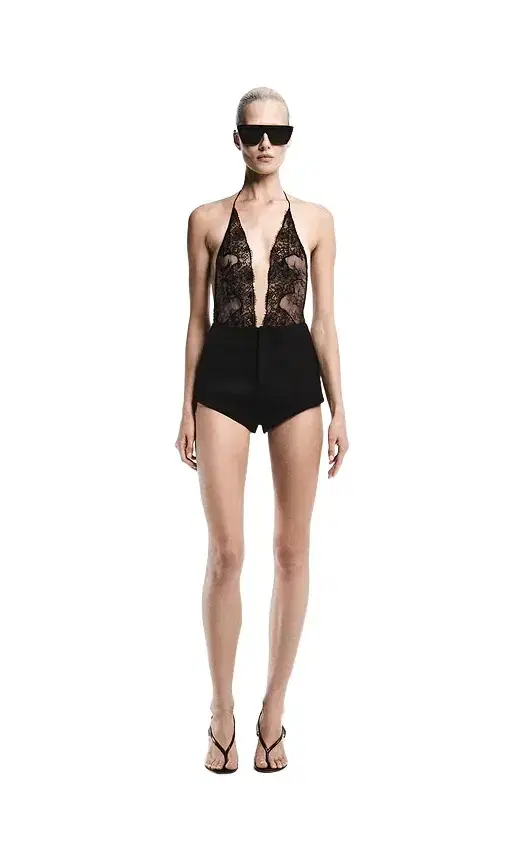 REVOLVE LOS ANGELES Delille Tailored Hot Short