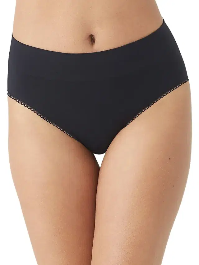 Wacoal Women's Feeling Flexible Hi-Cut Brief - Black - Size XL