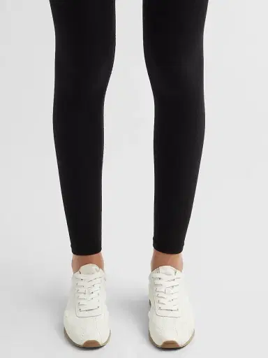 TOTEME Women's Flex Leather Low-Top Sneakers - Off White | Thumbnail 2
