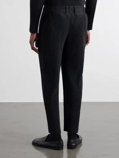 Homme Plissé Issey Miyake Pleated Tapered-Leg Trousers - Men | Thumbnail 4