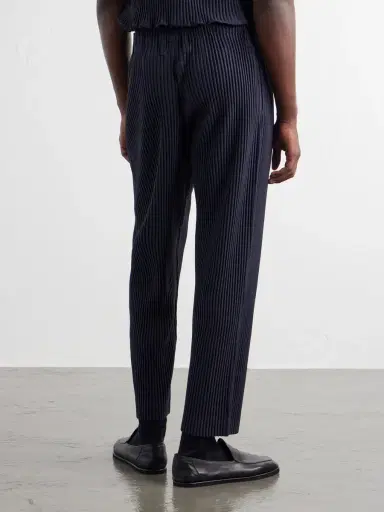 Homme Plissé Issey Miyake Pleated Tapered-Leg Trousers - Men | Thumbnail 4