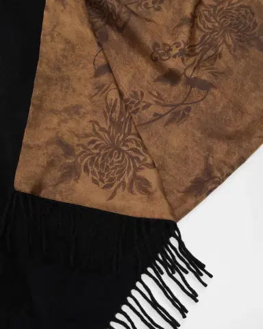 Ferragamo Floral Reversible Cashmere and Silk Cape | Thumbnail 5