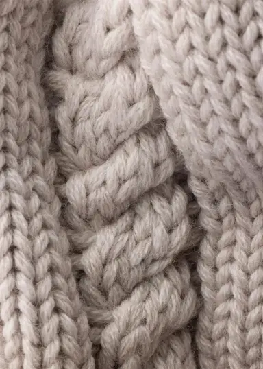 Prada Chunky Cable-Knit Wool Beanie | Thumbnail 3 Prada Chunky Cable-Knit Wool Beanie | Thumbnail 3