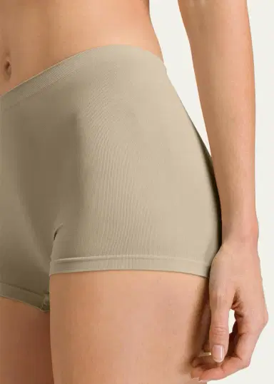 Hanro Touch Feeling Boyshorts | Thumbnail 13
