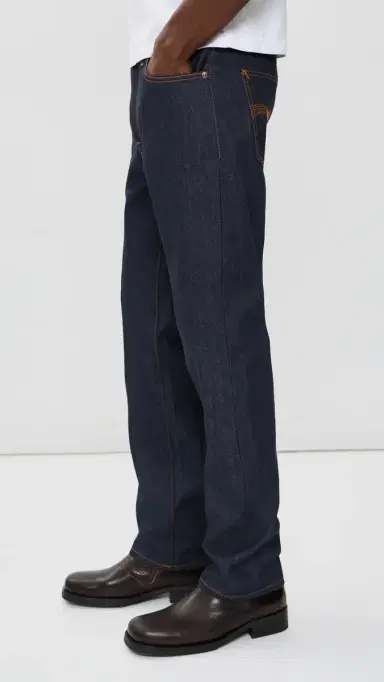 Nudie Jeans Rad Rufus Relaxed Straight Jeans Dry One | Thumbnail 4 Nudie Jeans Rad Rufus Relaxed Straight Jeans Dry One | Thumbnail 4