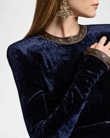 Ralph Lauren Collection Nancie Strong-Shoulder Velvet Long-Sleeve Evening Dress | Thumbnail 5
