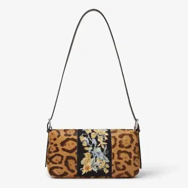 Fendi Since its debut in 1997, it has become a brand icon, now | Thumbnail 6