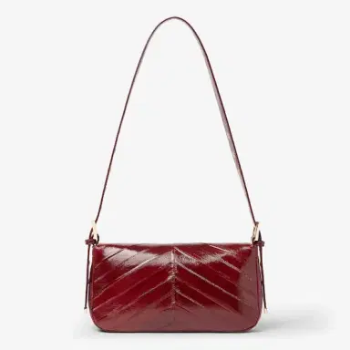 Fendi Since its debut in 1997, it has become a brand icon, now | Thumbnail 6