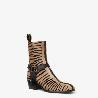 Fendi Two metal rings give the Double O ankle boot its | Thumbnail 2