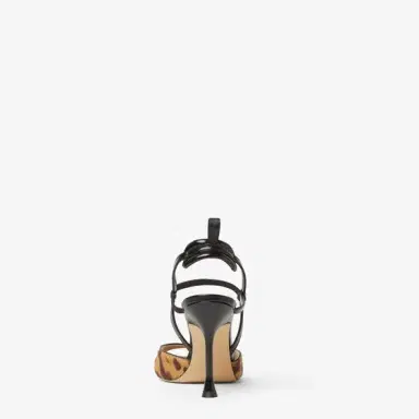 Fendi Streamlined, feminine Very Colibrì sandals with narrow | Thumbnail 3 Fendi Streamlined, feminine Very Colibrì sandals with narrow | Thumbnail 3