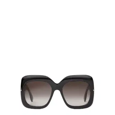 Fendi Graphic volumes and sculptural lines bring star status | Thumbnail 1