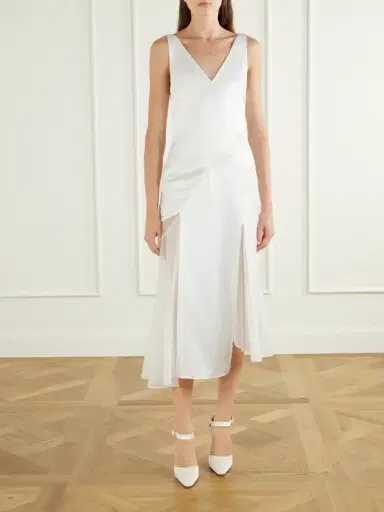 Manolo Blahnik Zutonplan 105 Crystal-embellished Satin Pumps | Thumbnail 4
