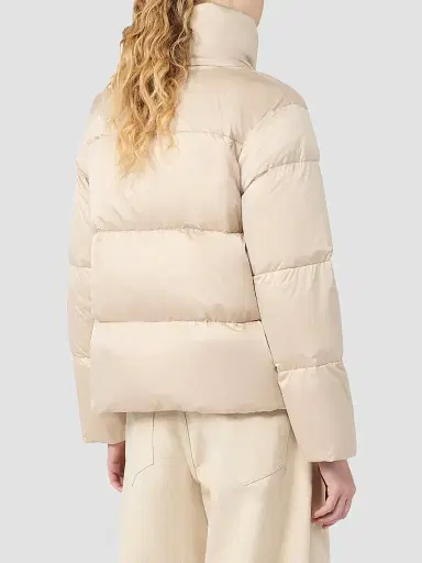 Weekend Max Mara Women's Short Down Jacket in Technical Satin - Sand | Thumbnail 5