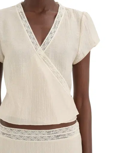 SIR. Nora Wrap Top | Thumbnail 3