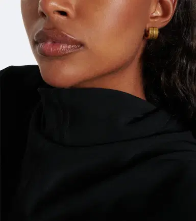 TOTEME Signature gold-plated huggie earrings | Thumbnail 5