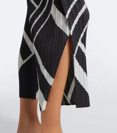 Pleats Please Issey Miyake Fold Line pleated printed wide-leg pants | Thumbnail 6