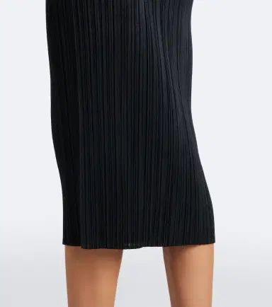 Pleats Please Issey Miyake Basics pleated midi dress | Thumbnail 3