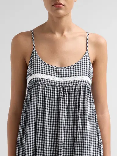Papinelle Women's Checked Lace-Trim Cotton-Blend Seersucker Nightie | Thumbnail 5 Papinelle Women's Checked Lace-Trim Cotton-Blend Seersucker Nightie | Thumbnail 5