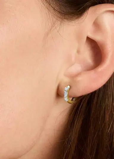 VRAI 14K Yellow Gold Lab-Grown Diamond 3-Stone Huggie Earrings | Thumbnail 2