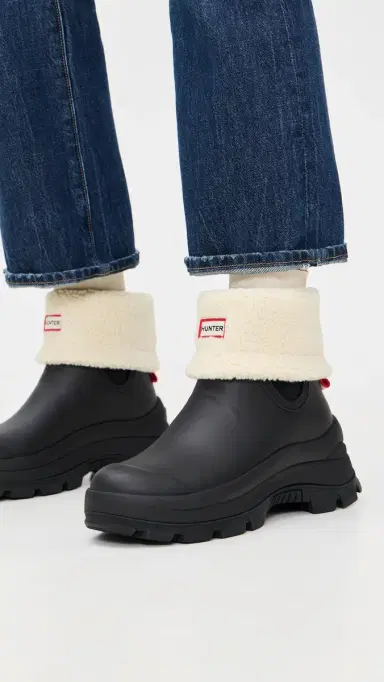 Hunter Boots Esme Boots | Thumbnail 3