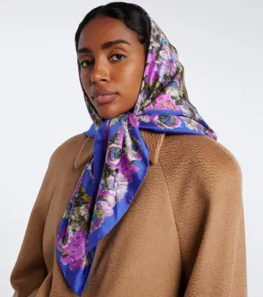 Valentino Garavani Floral silk scarf | Thumbnail 5