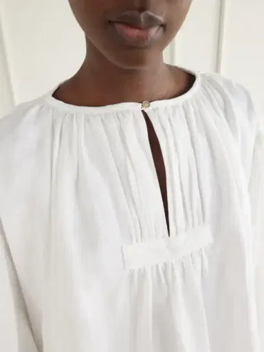 Les Vacances D’Irina Cloud Gathered Linen Mini Dress | Thumbnail 4