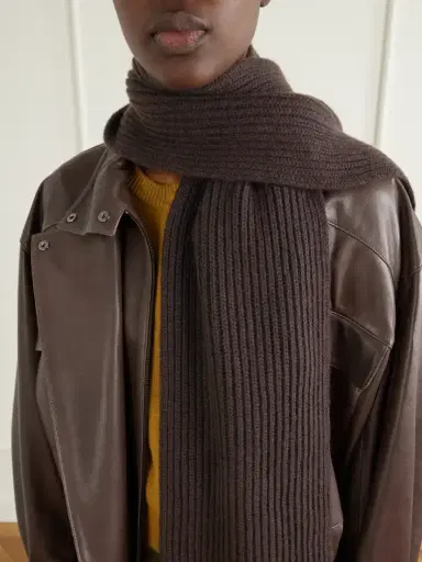 Johnstons of Elgin Lovat Cashmere Ribbed Scarf | Thumbnail 3