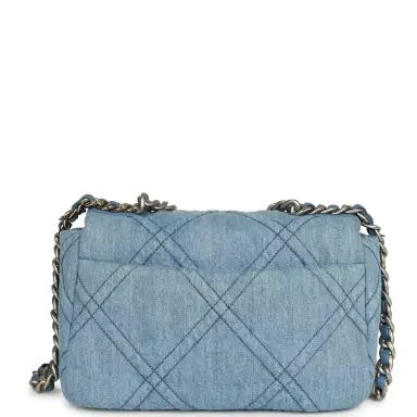 Chanel Chanel Medium 19 Flap Light Blue Denim Mixed Metal Hardware | Thumbnail 4 Chanel Chanel Medium 19 Flap Light Blue Denim Mixed Metal Hardware | Thumbnail 4