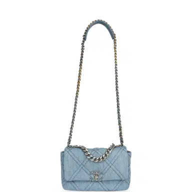 Chanel Chanel Medium 19 Flap Light Blue Denim Mixed Metal Hardware | Thumbnail 7 Chanel Chanel Medium 19 Flap Light Blue Denim Mixed Metal Hardware | Thumbnail 7