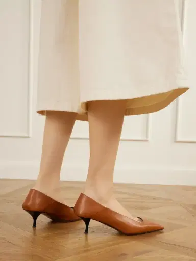NEOUS Tasha Leather Pumps | Thumbnail 2