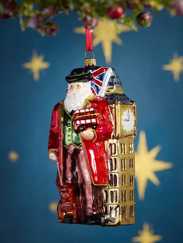 Glassware Art Studio English Santa Glass Ornament