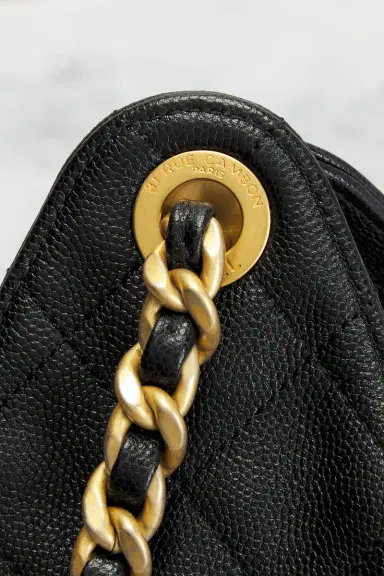 Chanel Chanel Caviar Small 25 Hobo Bag | Thumbnail 8 Chanel Chanel Caviar Small 25 Hobo Bag | Thumbnail 8