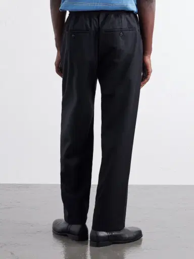 A Kind Of Guise Samurai Straight-Leg Virgin Wool Trousers - Men | Thumbnail 4