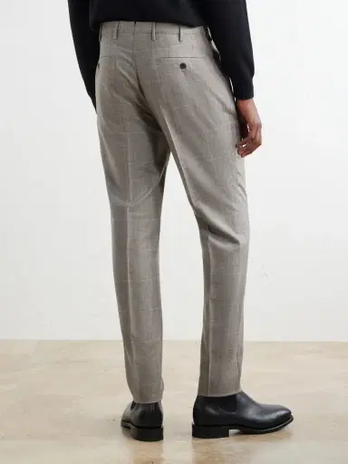 Slowear Tapered Prince of Wales Checked Wool and Cashmere-Blend Trousers - Men | Thumbnail 4 Slowear Tapered Prince of Wales Checked Wool and Cashmere-Blend Trousers - Men | Thumbnail 4