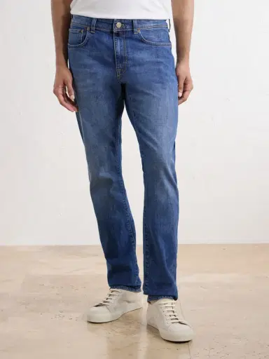 Slowear Straight-Leg Stretch Jeans - Men | Thumbnail 3