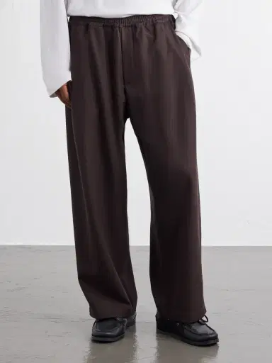 A Kind Of Guise Wewa Wide-Leg Wool Trousers - Men | Thumbnail 3