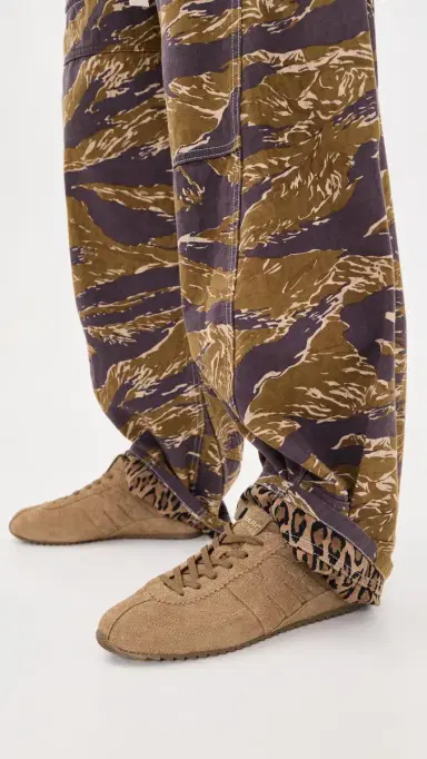 Marc Jacobs The 400 Bleecker Suede Runner Sneakers | Thumbnail 3 Marc Jacobs The 400 Bleecker Suede Runner Sneakers | Thumbnail 3