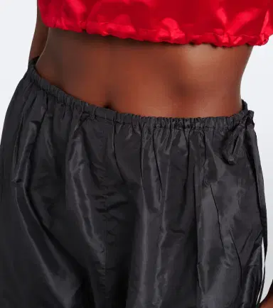 Prada Silk taffeta Bermuda shorts | Thumbnail 4 Prada Silk taffeta Bermuda shorts | Thumbnail 4