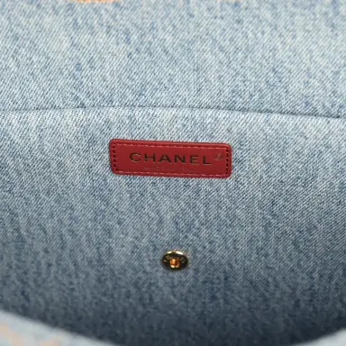 Chanel Chanel Maxi "Souplissimo" Large Flap Bag Blue Denim Gold Hardware | Thumbnail 9 Chanel Chanel Maxi "Souplissimo" Large Flap Bag Blue Denim Gold Hardware | Thumbnail 9
