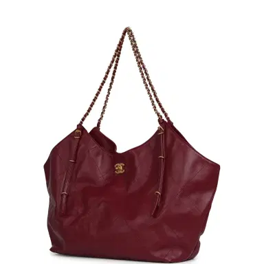 Chanel Chanel Maxi Coco Shopping Bag Burgundy Shiny Calfskin Antique Gold Hardware | Thumbnail 5 Chanel Chanel Maxi Coco Shopping Bag Burgundy Shiny Calfskin Antique Gold Hardware | Thumbnail 5