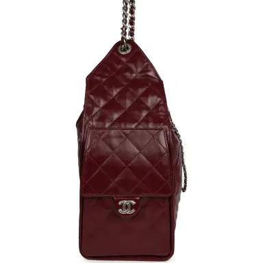 Chanel Chanel Medium 25 Hobo Bag Dark Burgundy Shiny Crumpled Calfskin Silver Hardware | Thumbnail 3 Chanel Chanel Medium 25 Hobo Bag Dark Burgundy Shiny Crumpled Calfskin Silver Hardware | Thumbnail 3