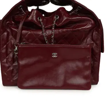 Chanel Chanel Medium 25 Hobo Bag Dark Burgundy Shiny Crumpled Calfskin Silver Hardware | Thumbnail 8 Chanel Chanel Medium 25 Hobo Bag Dark Burgundy Shiny Crumpled Calfskin Silver Hardware | Thumbnail 8