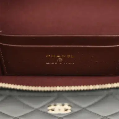 Chanel Chanel Top Handle Long Vanity Case with Chain Black Lambskin Light Gold Hardware | Thumbnail 8 Chanel Chanel Top Handle Long Vanity Case with Chain Black Lambskin Light Gold Hardware | Thumbnail 8