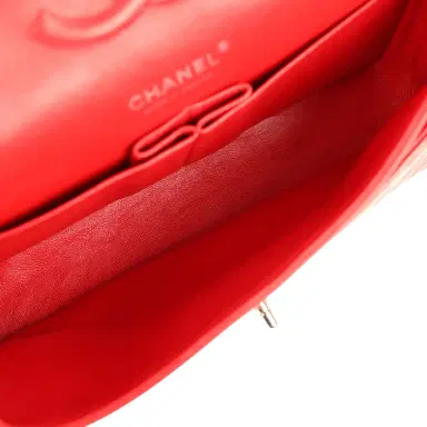Chanel Pre-owned Chanel Medium Chevron Classic Double Flap Bag Red Patent Leather Silver Hardware | Thumbnail 10 Chanel Pre-owned Chanel Medium Chevron Classic Double Flap Bag Red Patent Leather Silver Hardware | Thumbnail 10