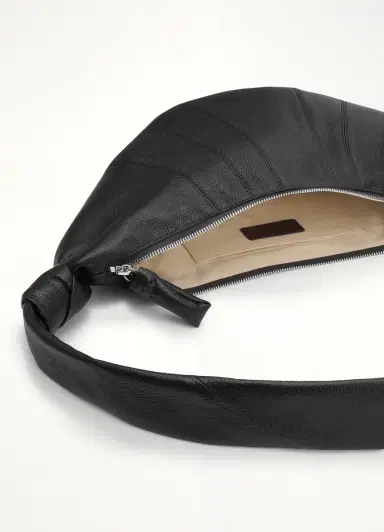 Lemaire Cowhide Medium Croissant Bag | Thumbnail 2
