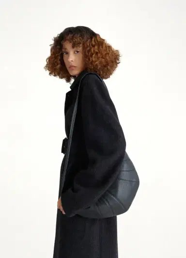 Lemaire Cowhide Medium Croissant Bag | Thumbnail 4