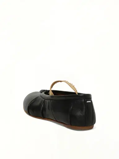 Maison Margiela Tabi Ballerina Flat Elastic Band in Black/nude Black | Thumbnail 2 Maison Margiela Tabi Ballerina Flat Elastic Band in Black/nude Black | Thumbnail 2