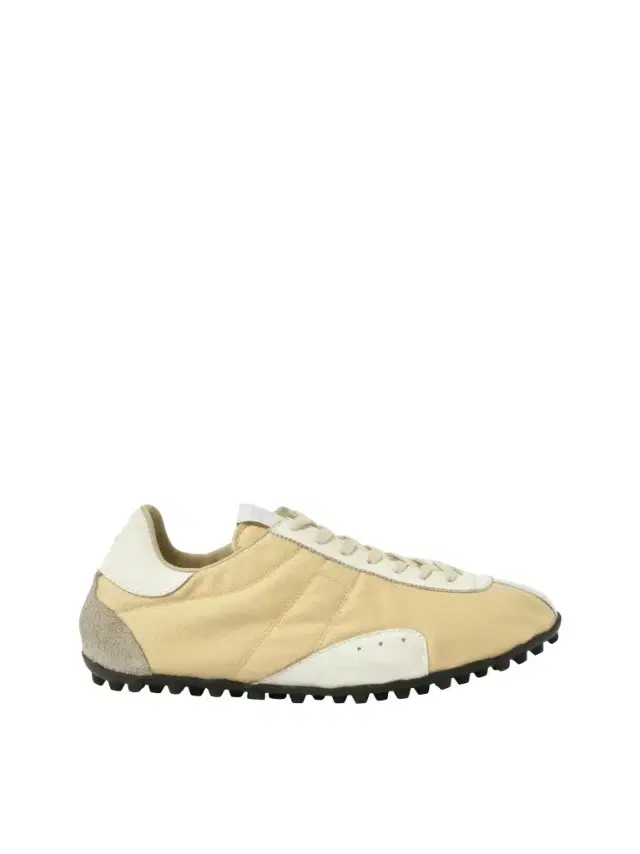 Maison Margiela Sprinters Low Top Sneaker in Yellow/white/antique White Yellow