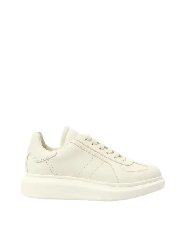 Alexander McQueen New Oversized Sneaker
