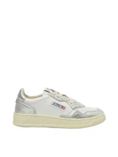 Autry Medalist Low Bicolour Sneakers in White/silver White | Thumbnail 1 Autry Medalist Low Bicolour Sneakers in White/silver White | Thumbnail 1